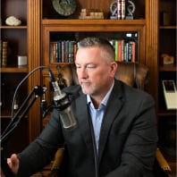 Portrait of Mike McCloskey, Founder and CEO at HumanLytics Team.